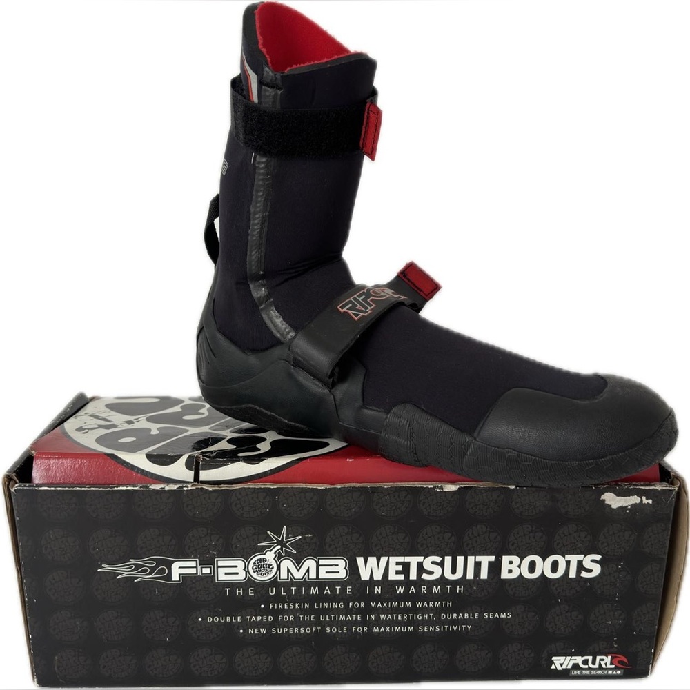 RIP CURL 
F-BOMB 7mm Round Toe,WESTSUIT BOOTS THE ULTIMATE IN WARMTH.